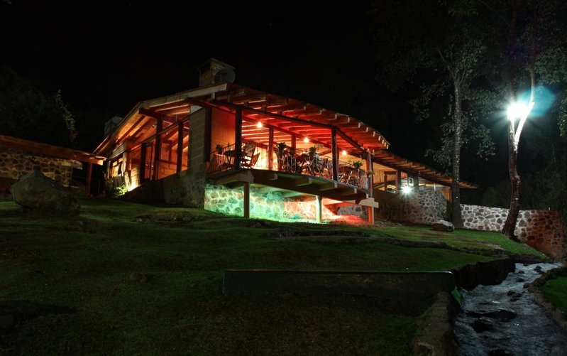 Cabañas El Estribo Hotel, Valle de Bravo, Mexico