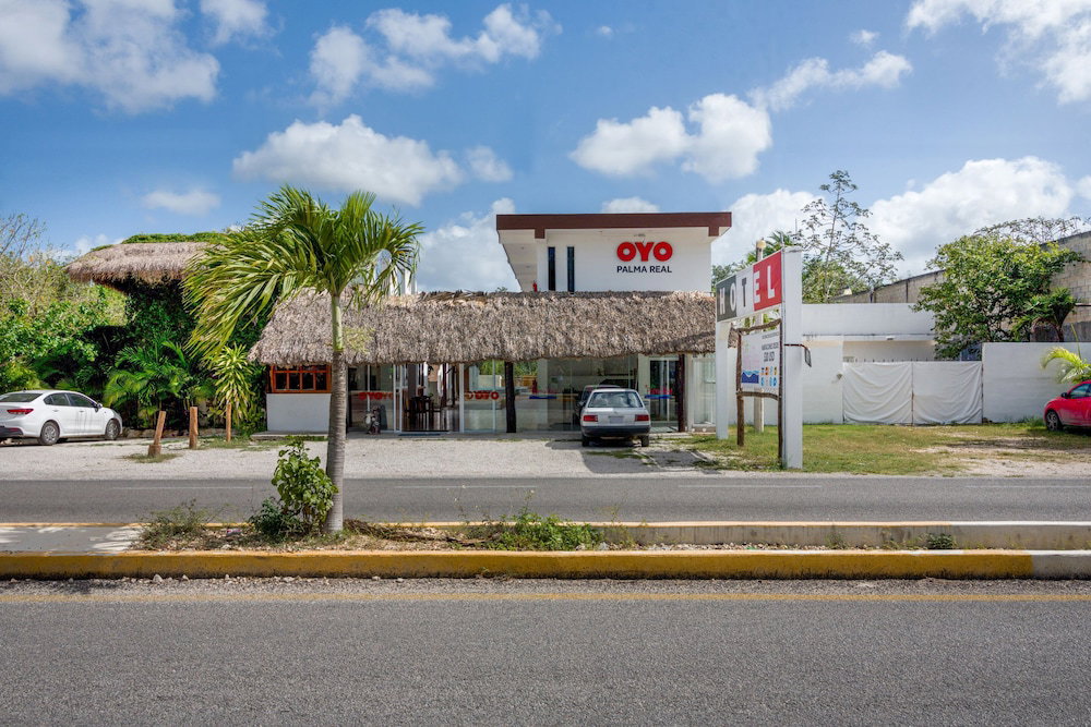 Hotel · OYO Hotel Palma Real, Francisco Uh May