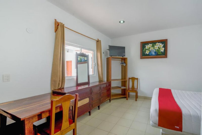 OYO Hotel Palma Real, Francisco Uh May, Mexico