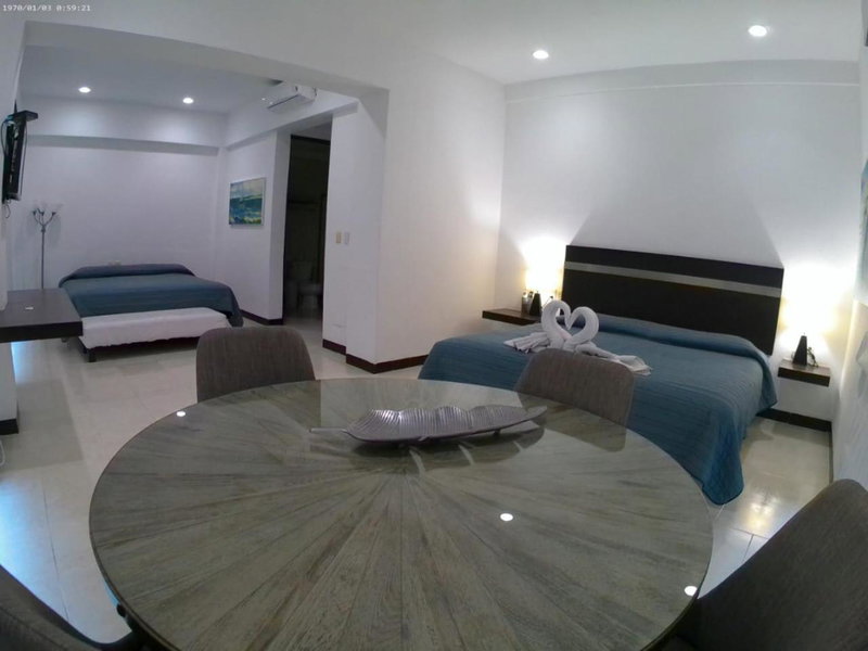 Hotel Plaza Playa, Playa del Carmen, México