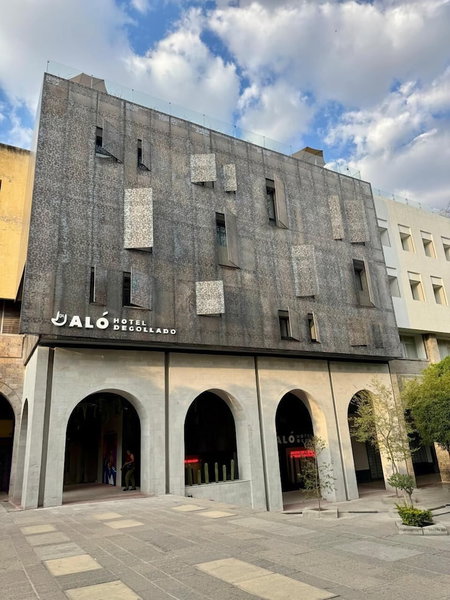 Hotel Aló Degollado, Guadalajara, Mexico