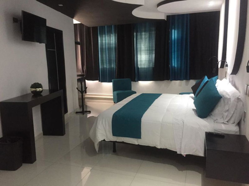 Hotel Dluxe, San Juan de los Lagos, Mexico