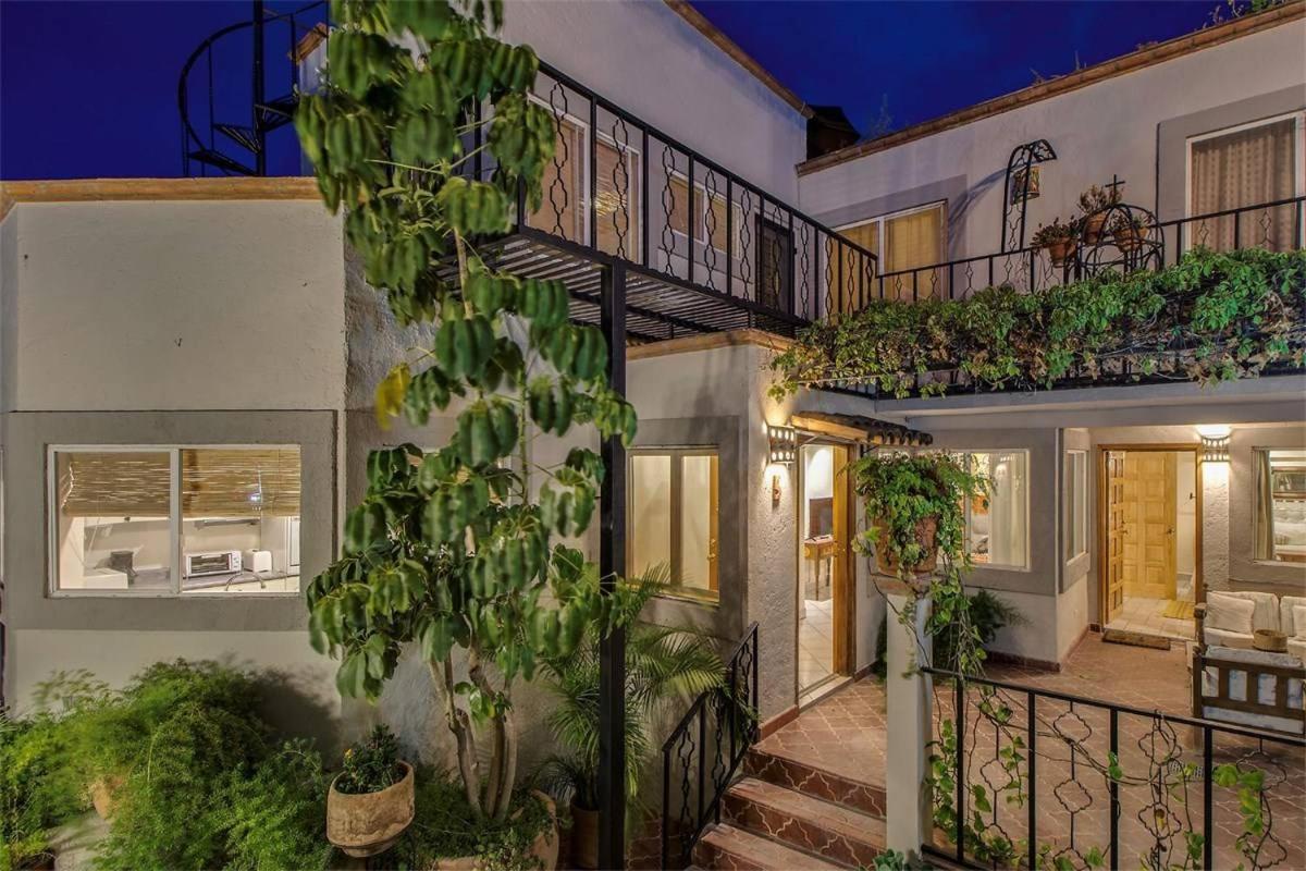 Hotel · Pied à Terre at Casitas Aparicio, San Miguel De Allende
