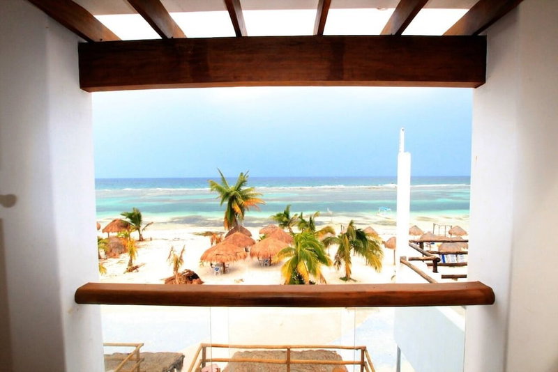 Hotel El Caballo Blanco, Mahahual, Мексика