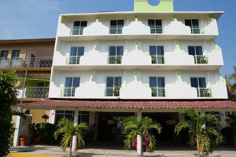 Hotel Arenas del Pacifico, Santa Cruz Huatulco, Mexico