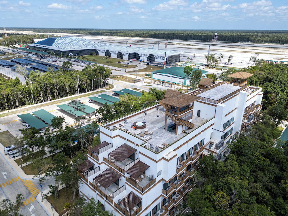 Hotel Mundo Maya Tulum Aeropuerto, Mexico