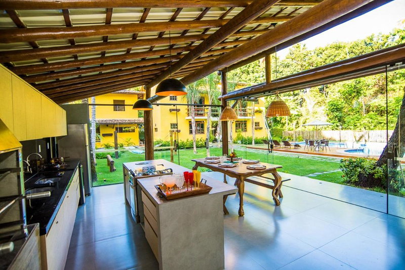 Villa do Cajueiro Imbassaí by LVF, Imbassai, Brasil