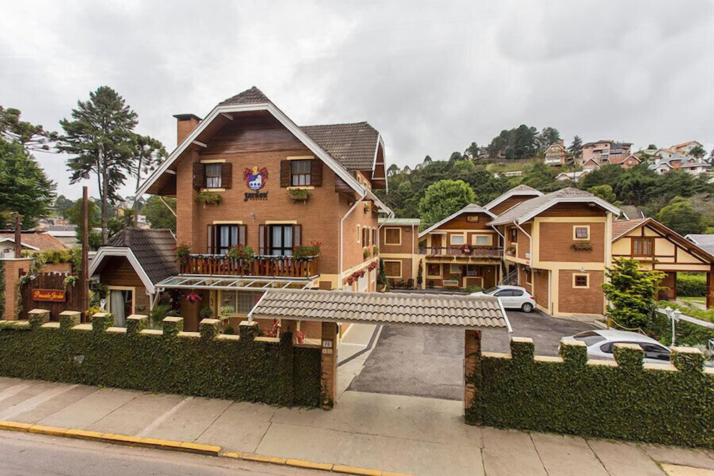 Hotel · Pousada Jardon, Campos Do Jordão