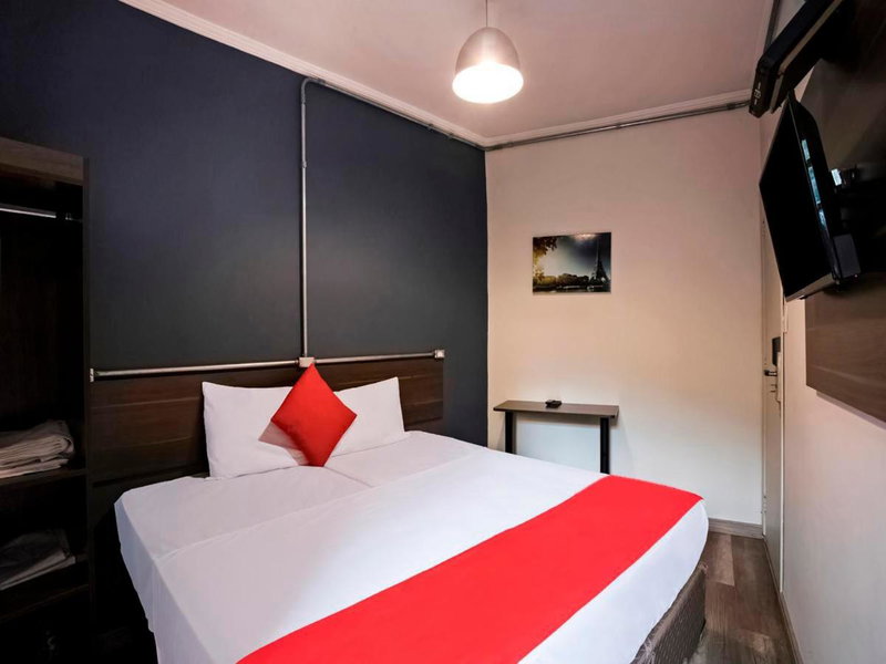 MOVA 104 - Hotel Consulado Avenida Paulista, Sao Paulo, Brazil