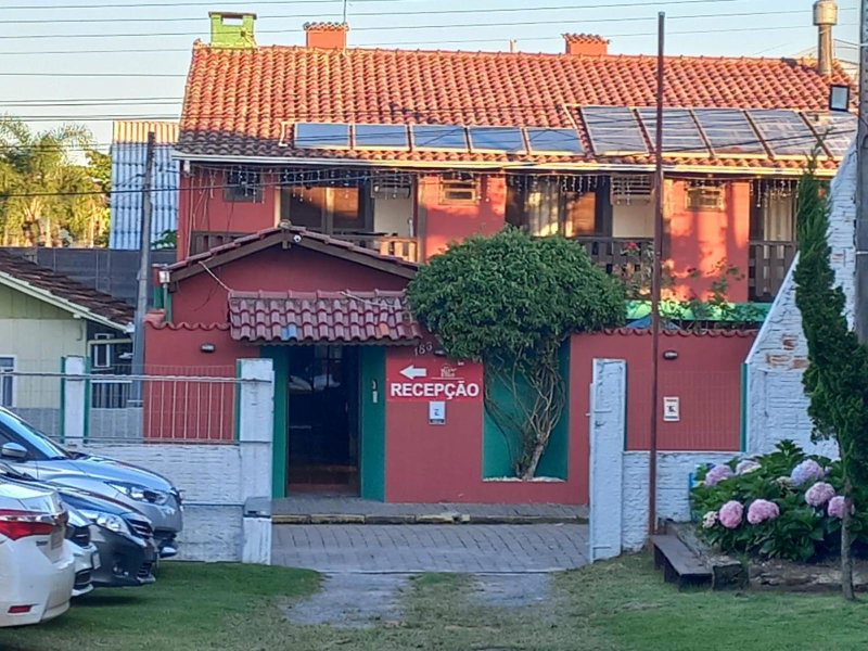 Pousada Vila D' Itália, Penha, Brasil