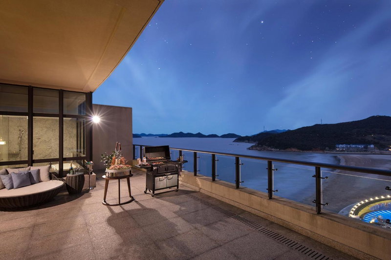 Crowne Plaza Ningbo Xiangshan Sea View by IHG, Chai'ao, China