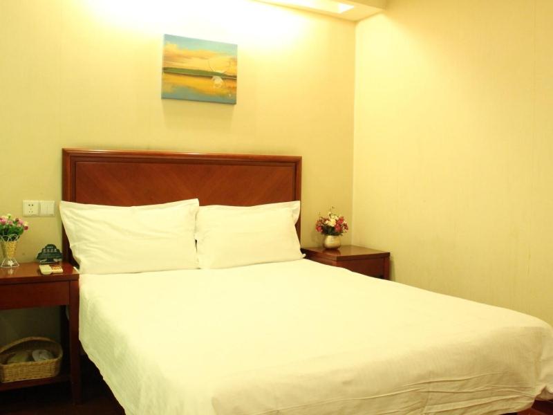 GreenTree Inn Beijing Fengtai District Lugou Bridge Middle Xiaoyue Road Shell Hotel, Beijing, China