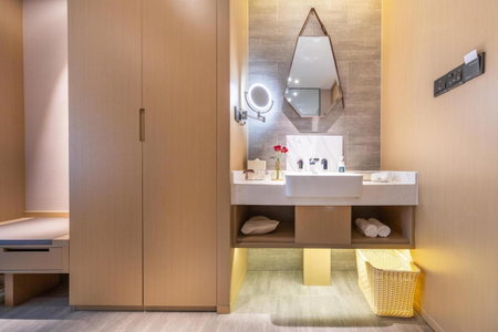 Atour Hotel Ningbo Sanjiangkou Bund Book City, Ningbo, China