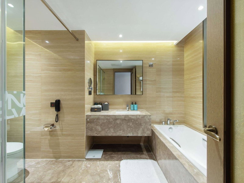 Novotel Wuxi, Wuxi, Китай