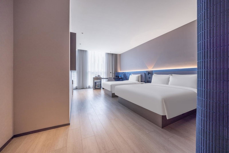 Atour Light Hotel Shanghai Daning International Shibei High-tech Park, Shanghai, Китай