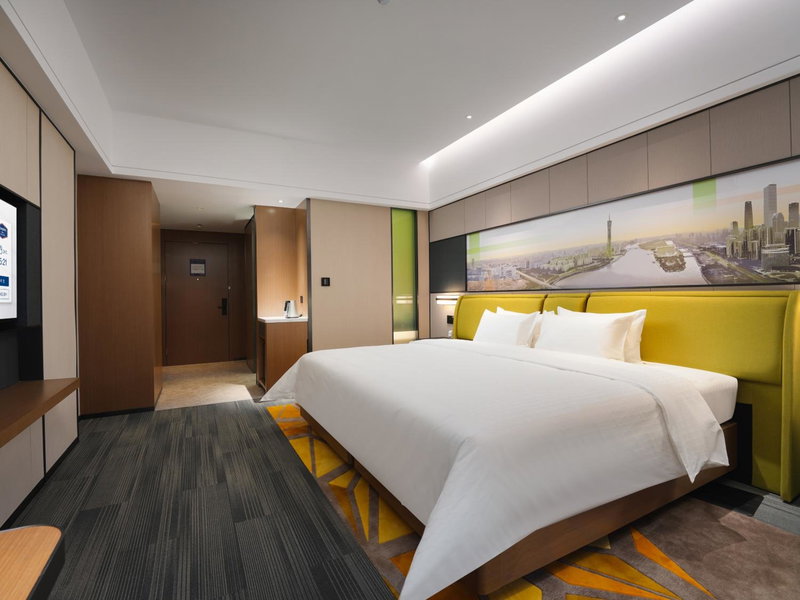 广州黄埔文冲希尔顿欢朋酒店-广交会提供免费穿梭巴士, Guangzhou, China