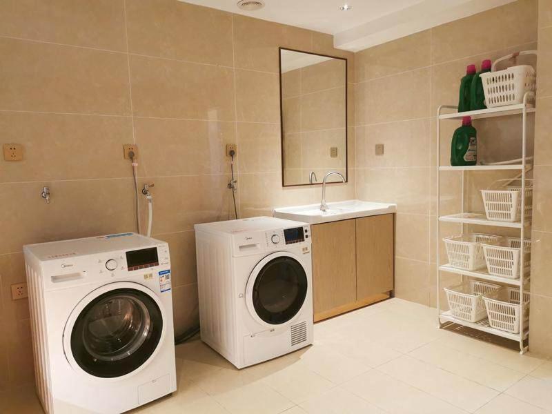 Vienna Hotel Qingyuan City Square Lianjiang Road Hotel, Qingyuan, China