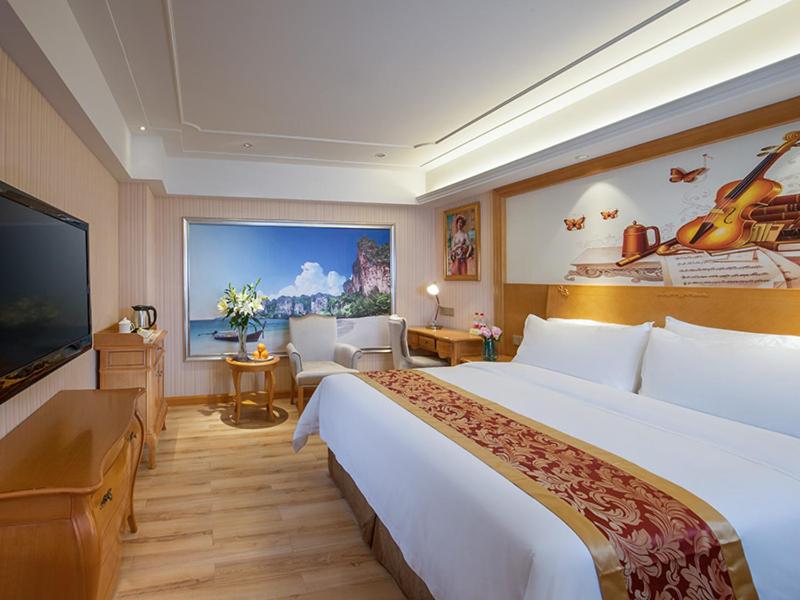 Venus International Hotel Shenzhen Gongming Tianhong, Xitian, China