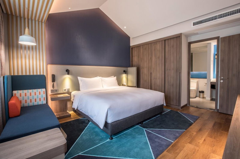 Holiday Inn Express Guizhou Qinglong by IHG, Qinglong, China