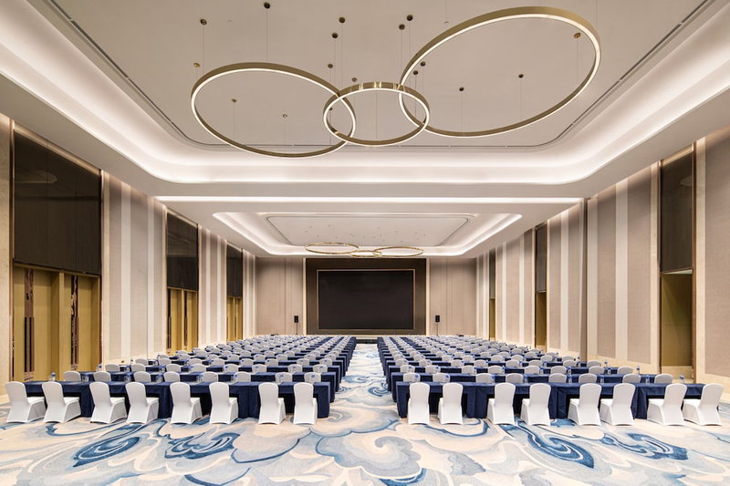 Holiday Inn Chengde Park View by IHG, Chengde, China