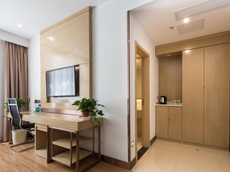 GreenTree Inn Changzhou Zhongwu Road university of Technology Express Hotel, Changzhou, 中国