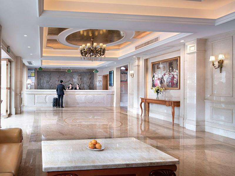 Vienna Hotel Qingyuan Yingde Guangming Road, Yingde, China