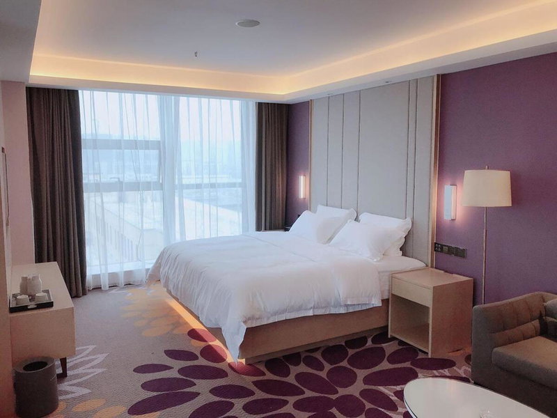 Lavande Hotel Mianyang Santai North Passenger Transport Center Binjiang Park, Tongchuan, China