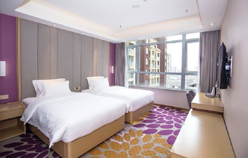 Lavande Hotel Neijiang High-speed Railway Station Peace Plaza, Neijiang, China