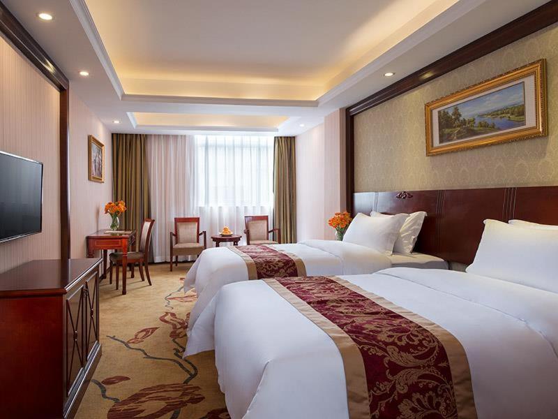Vienna Hotel Shenzhen Shiyan Shilong Community, Shenzhen, Chine