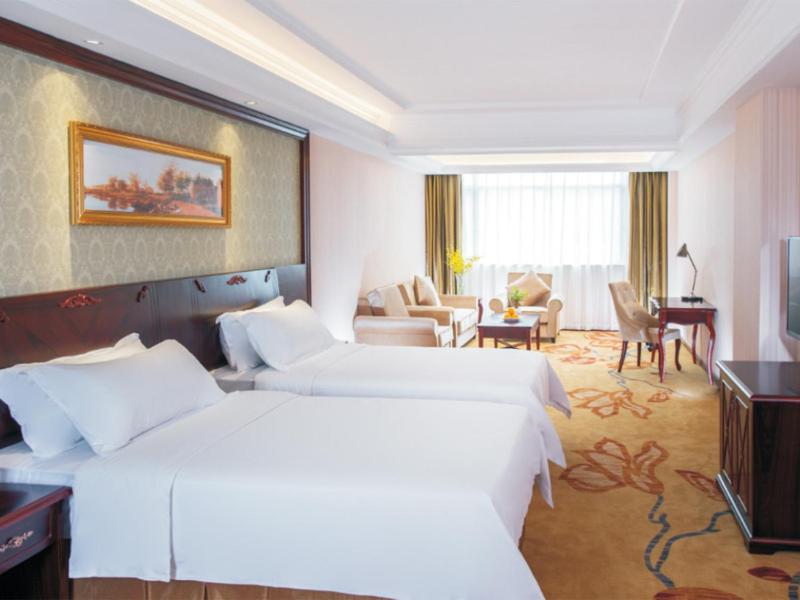Vienna Hotel Shenzhen Shiyan Shilong Community, Shenzhen, Chine