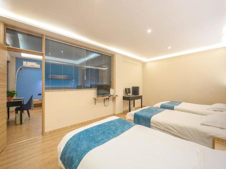 GreenTree Inn Henan Kaifeng Gulou Square Express hotel, Kaifeng, China