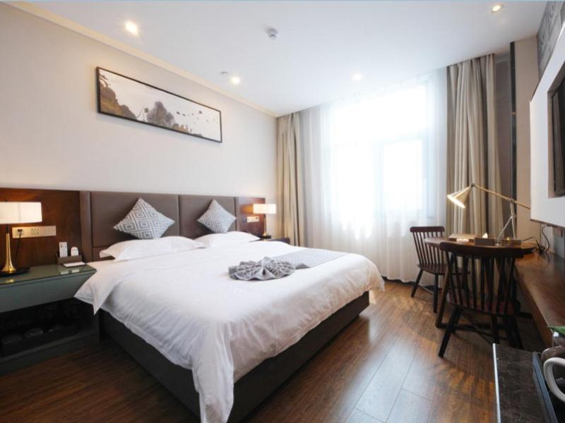 GME Hefei Feidong county High Speed Railway Station Longquan East Road Hotel, 中国