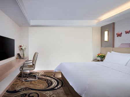 Vienna Hotel (East Plaza of WuHan High-Speed Railway Station), Wuhan, Китай
