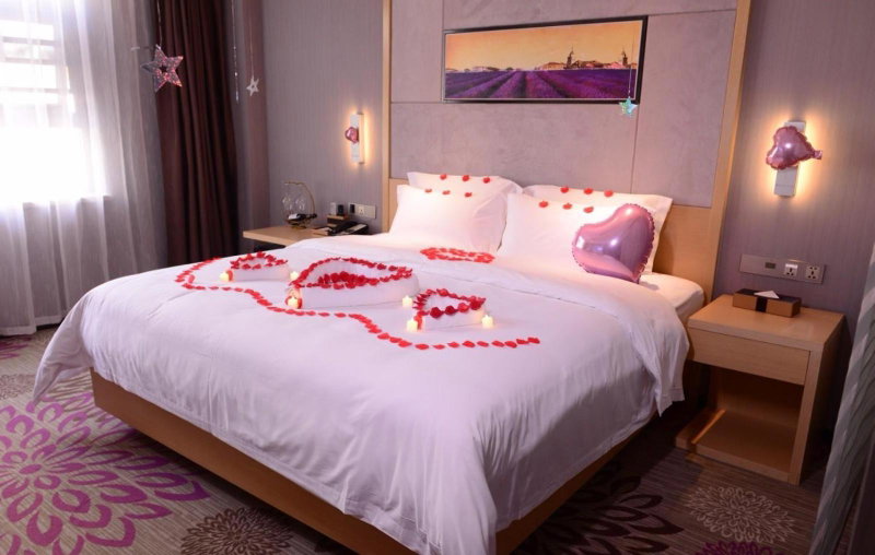 Lavande Hotel Linyi People's Square Branch, Linyi, China