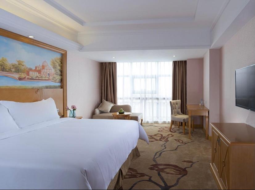 Vienna International Hotel Guangdong Foshan Nanhai Heshun, China