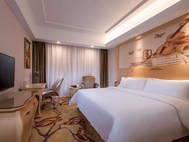 Vienna Hotel Shenzhen North Science And Technology Park, Shenzhen, China