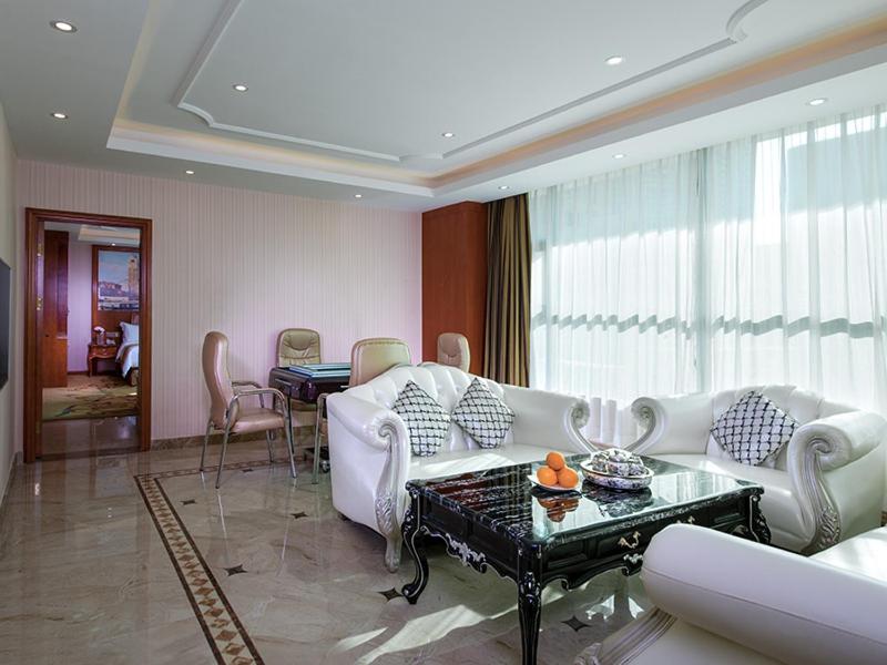 Vienna 3 Best Hotel Shenzhen Pinghu Fumin Road, China