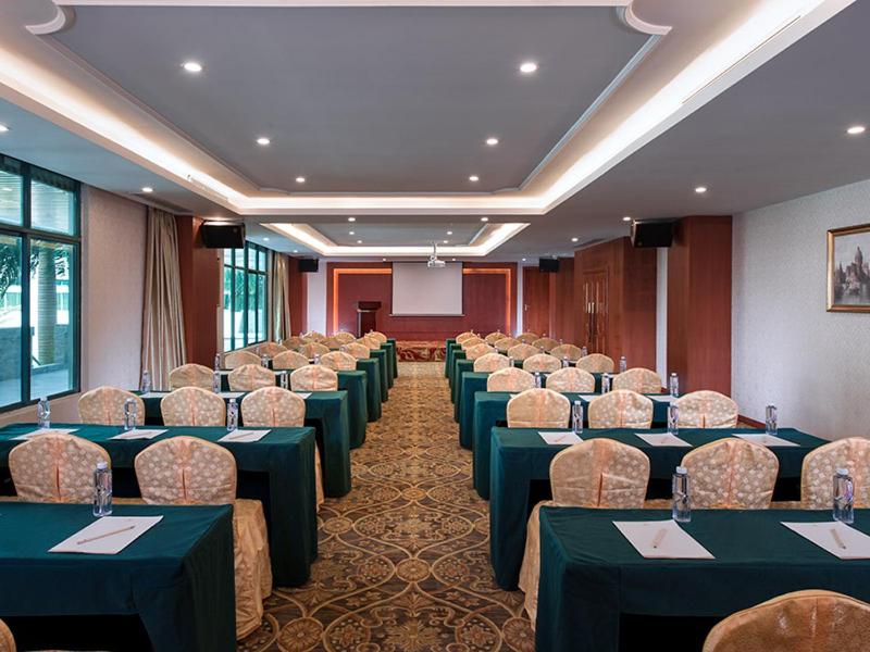 Vienna 3 Best Hotel Shenzhen Pinghu Fumin Road, Shenzhen, China