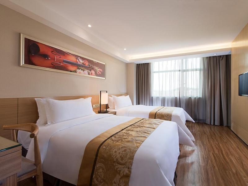 Vienna 3 Best Hotel Shenzhen Pinghu Fumin Road, Shenzhen, China