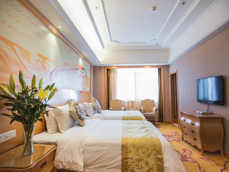 Vienna Hotel Hunan Shaodong Jinlong Ave, Shaodong, China
