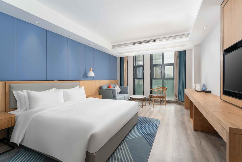 Holiday Inn Express Huangshi Cihu Lake by IHG, Huangshi, Китай