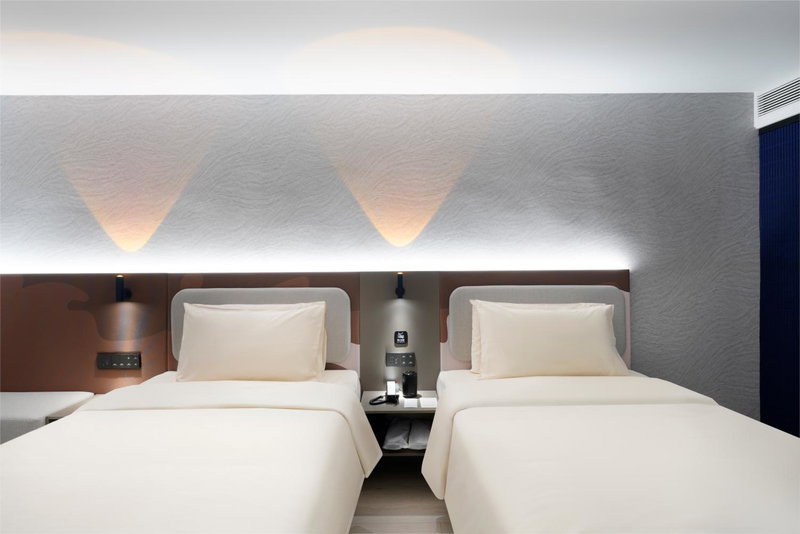 Atour Light Hotel Nanjing Chengxin Avenue Subway Station, Jiangning, China