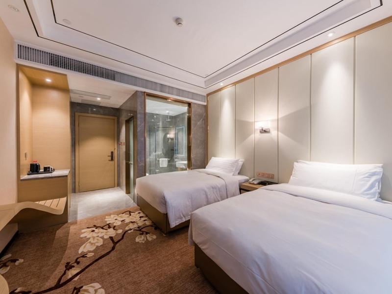 Vienna International Hotel Xiamen University, Xiamen, China