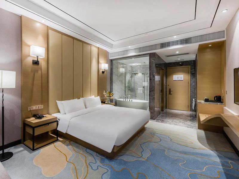 Vienna International Hotel Xiamen University, Xiamen, China