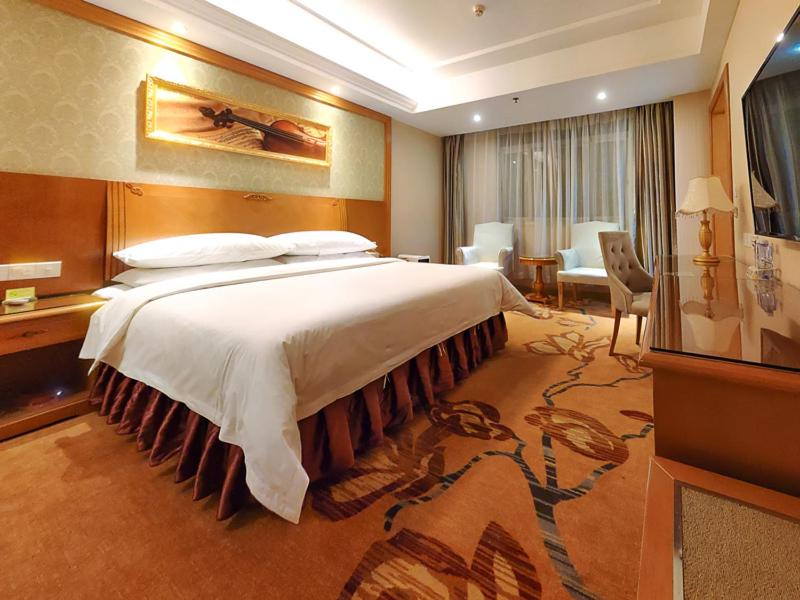 Vienna Hotel Shenzhen Henggang Cuihu Shangzhuang, Longgang, Китай
