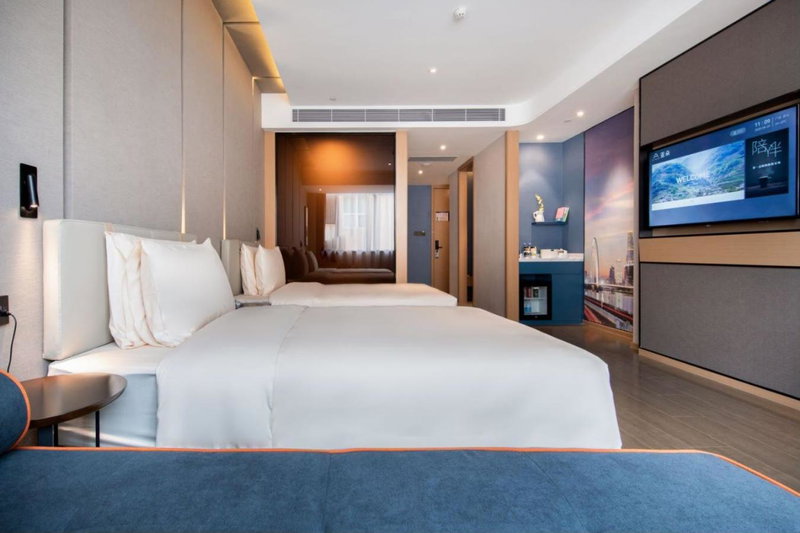 Atour Hotel Guangzhou Baiyun New Town Jiangxia Metro Station, Guangzhou, China
