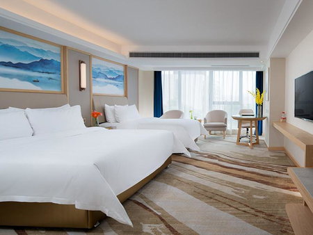 Vienna International Hotel South Gate of Shenzhen International Convention and Exhibition Center, Bao'an, China