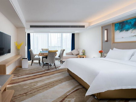 Vienna International Hotel South Gate of Shenzhen International Convention and Exhibition Center, Bao'an, China
