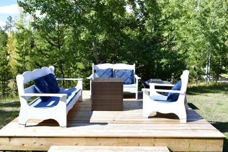 The Blue Cottage B&B, Seventy Mile, Canada