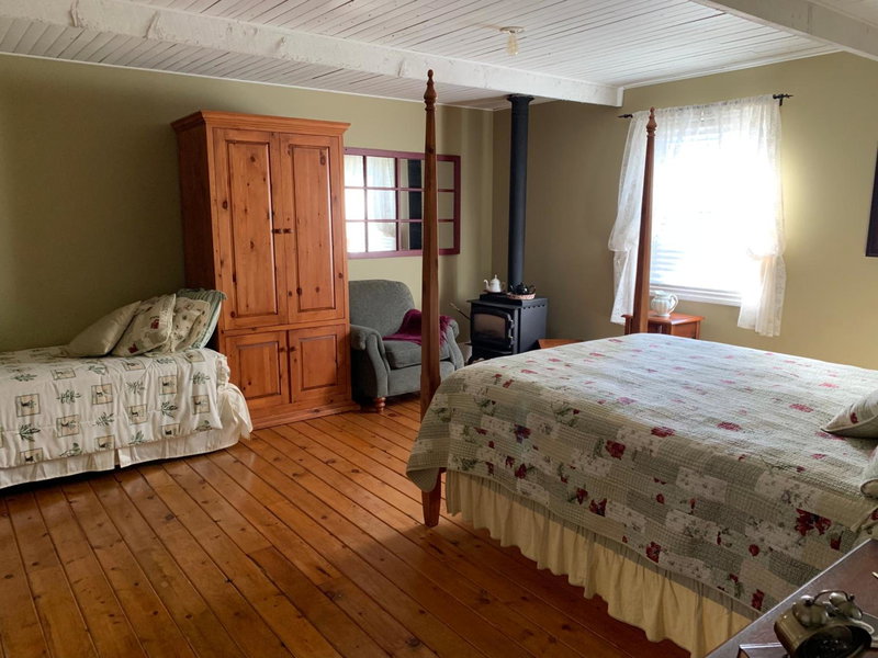 That Country Place B&B, Hanna, Canada